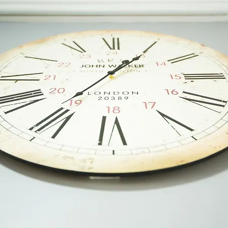 на вул кониського 5 бічна личаківської на 6 осіб * Leopoli